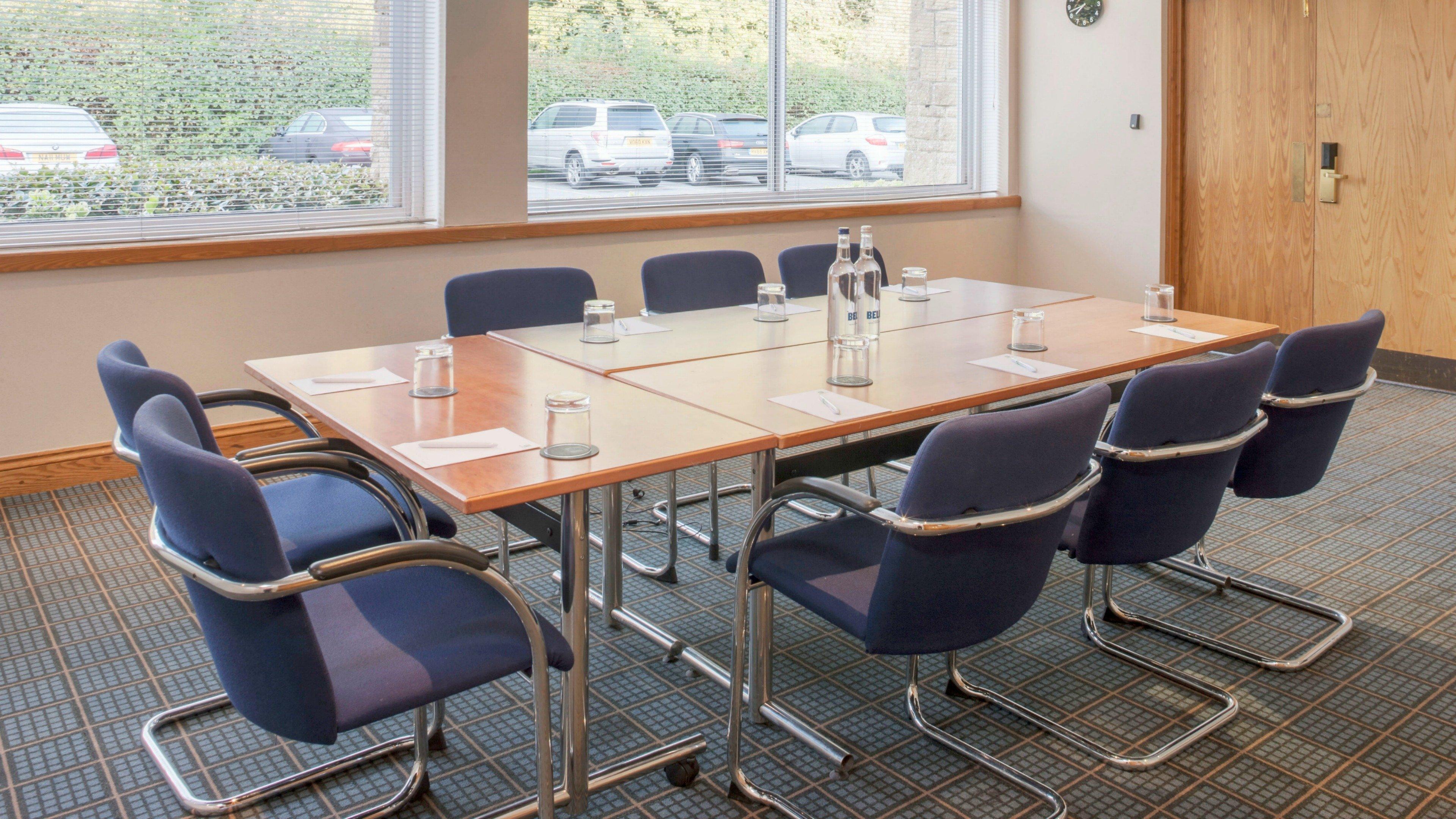 Holiday Inn Swindon By Ihg Екстериор снимка